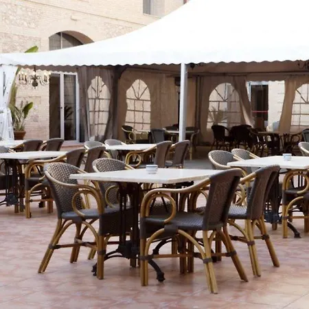 Dwo Hotel