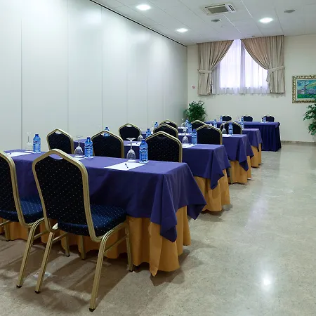 Dwo Hotel 4*