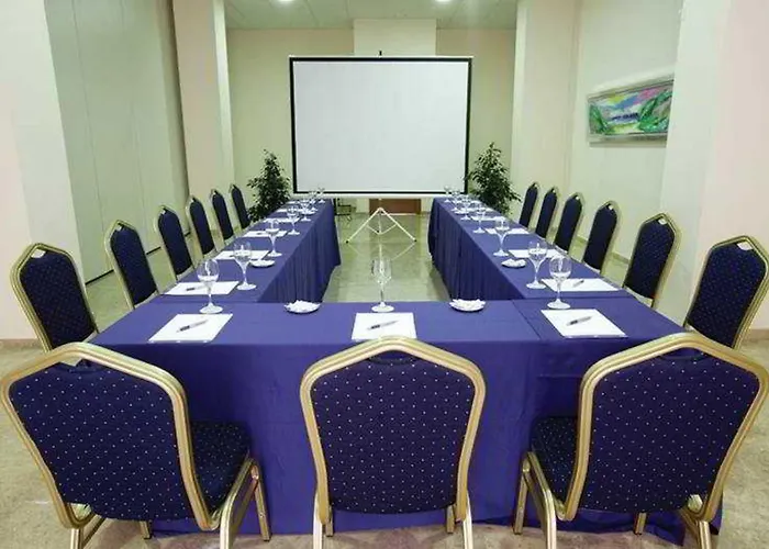 Dwo Hotell