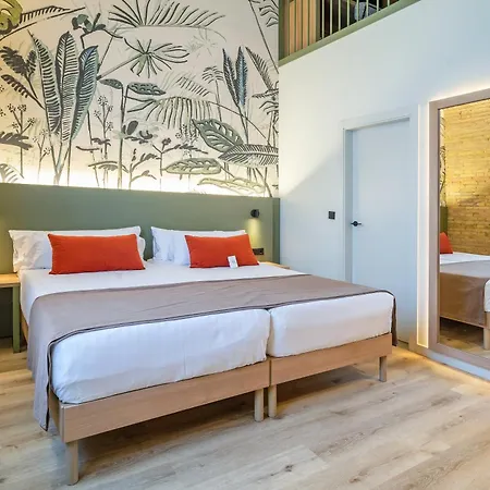 Отель Dwo Валенсия